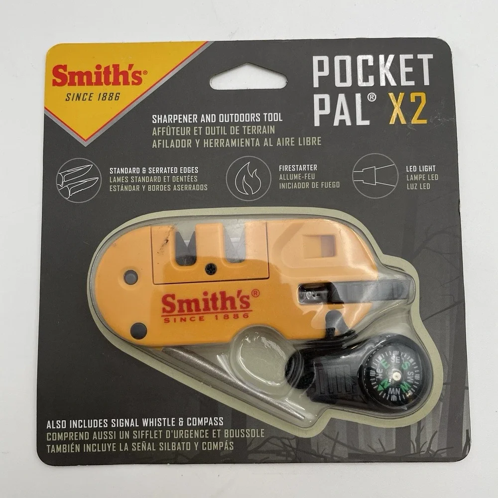 Smith's Sharpeners Pocket Pal X2 50364 Sharpener and Survival Tool. 3 3/8